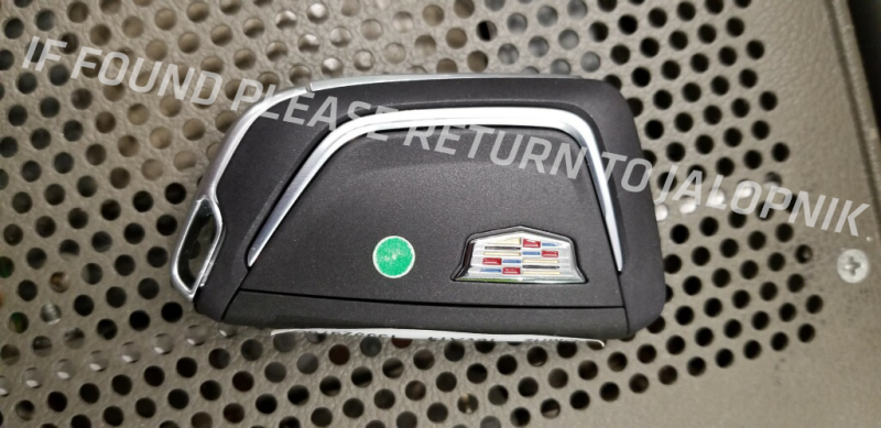 Illustration for article titled New Mystery Key Indicates We May Get Two Mid-Engine Sports Cars From GM